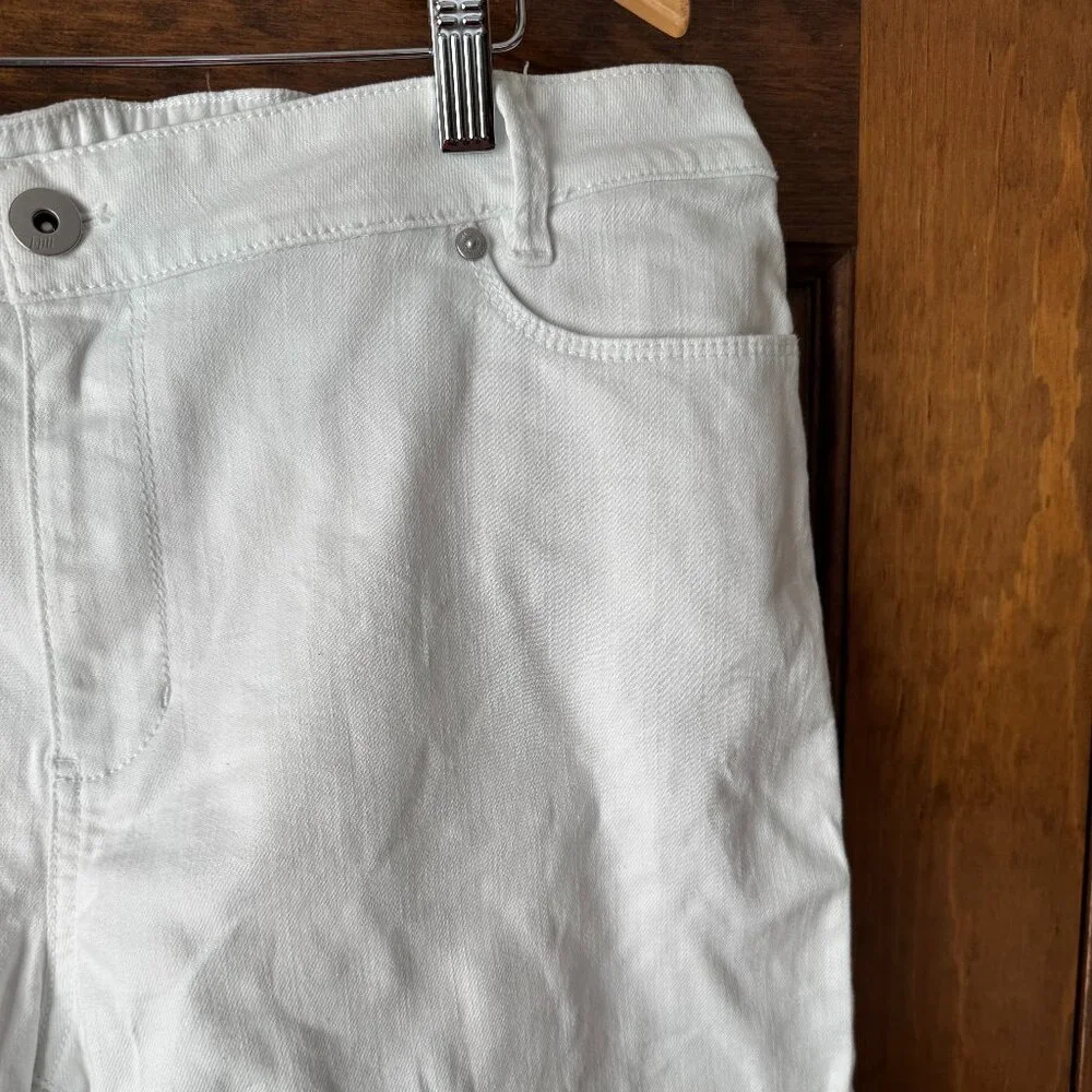 J. Jill White Jean Bermuda Shorts Size 18